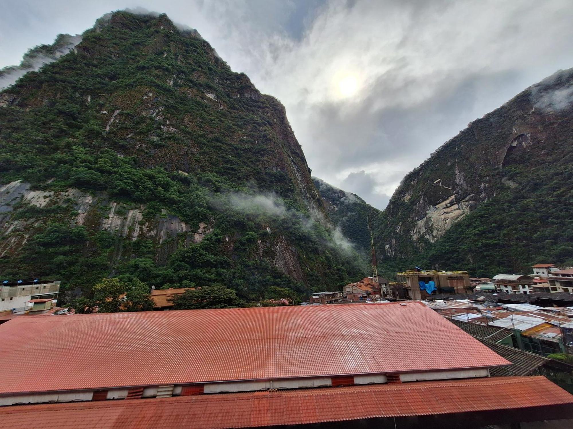 Mapi Gardens Machupicchu B&B ภายนอก รูปภาพ